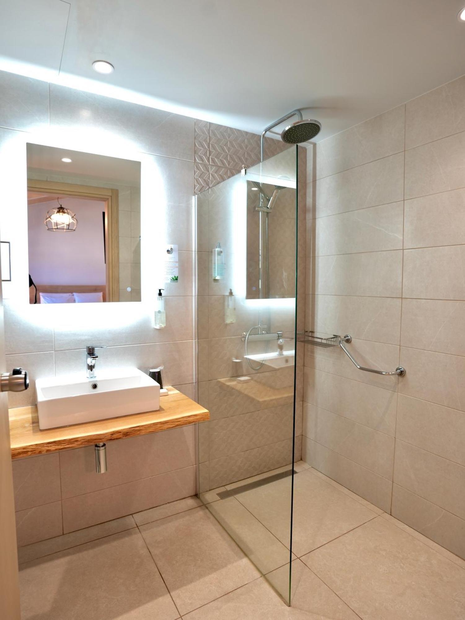 Telesilla Hotel 3*