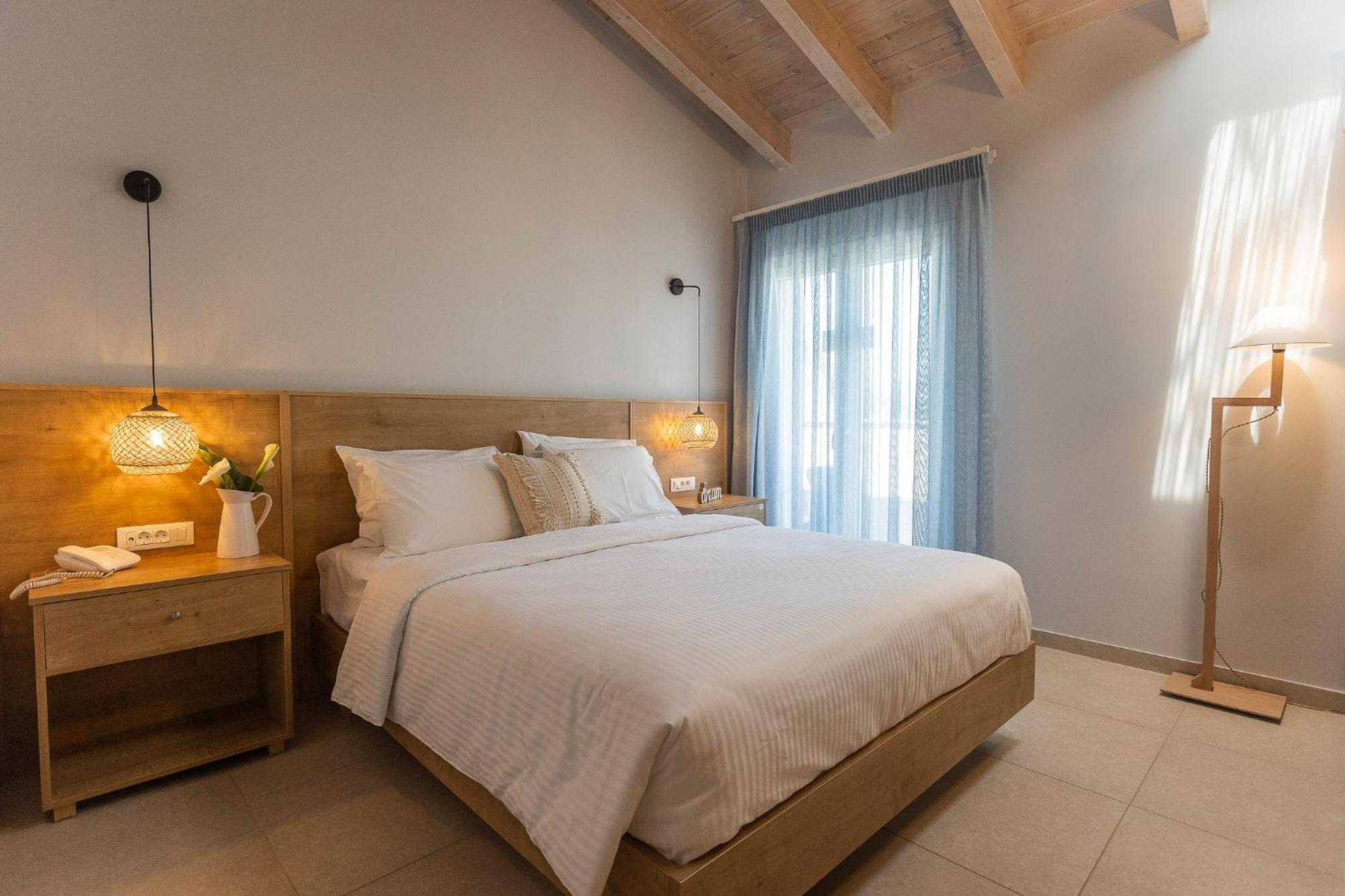 Telesilla Otel Kontokali