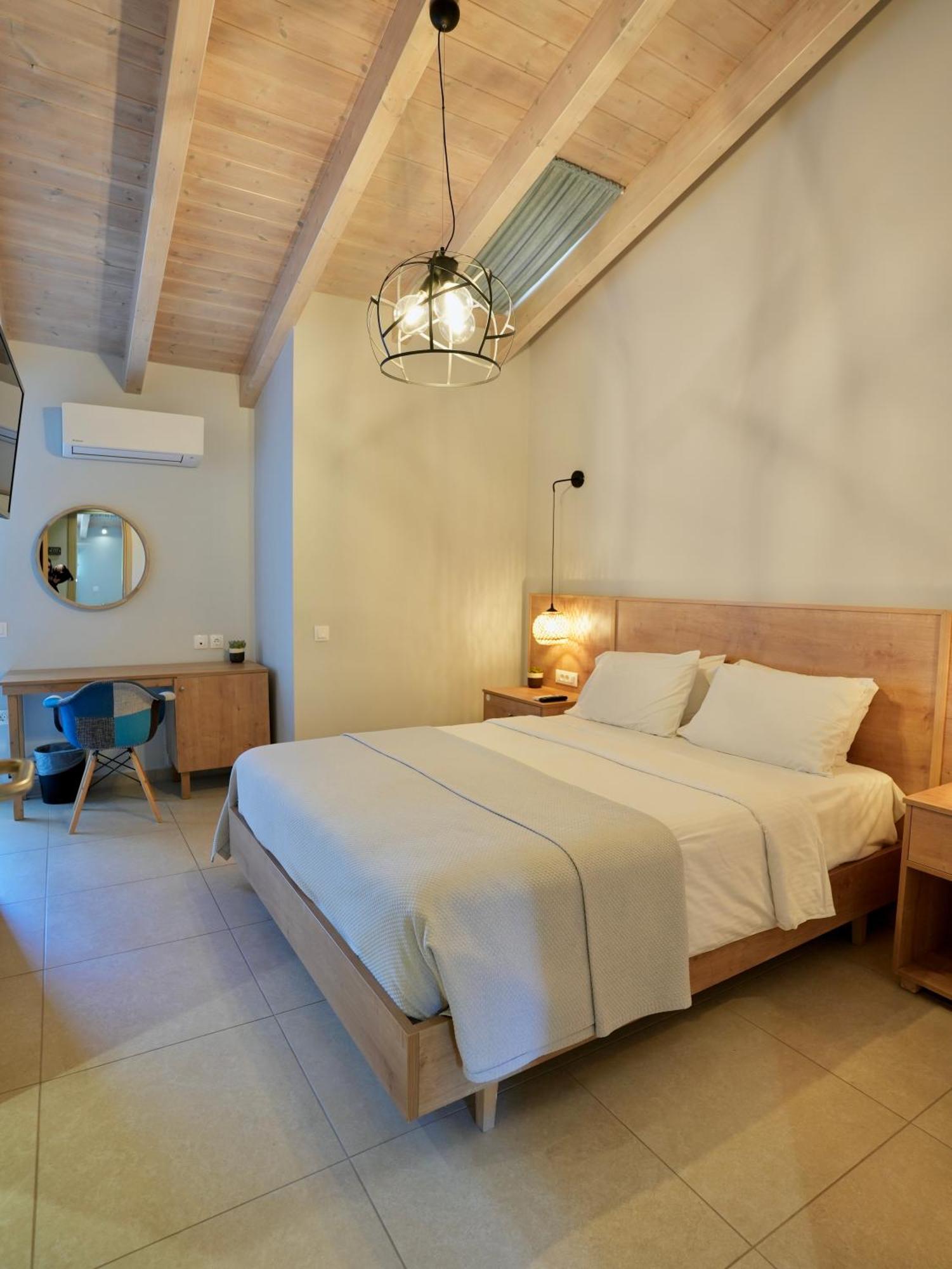 Telesilla 3* Kontokali